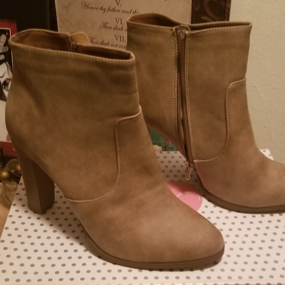 Knee Boots